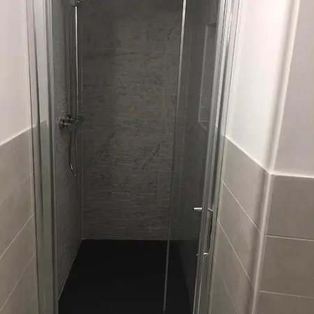 Apartment Vacanze Breda Genoa