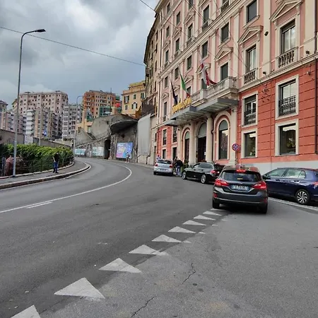 Vacanze Breda * Genua